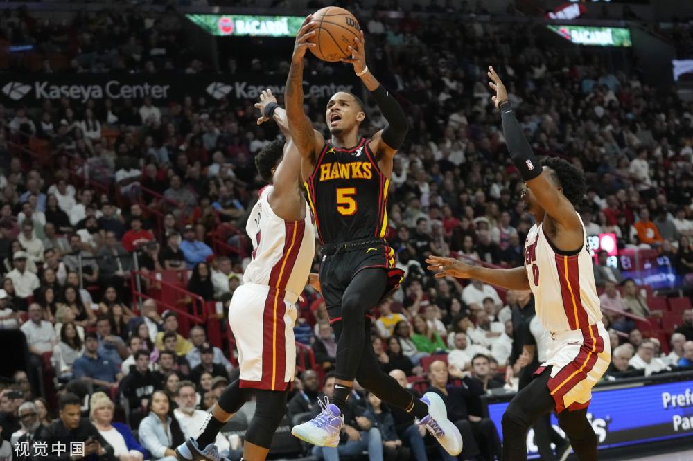 支持者的一 支持者的一