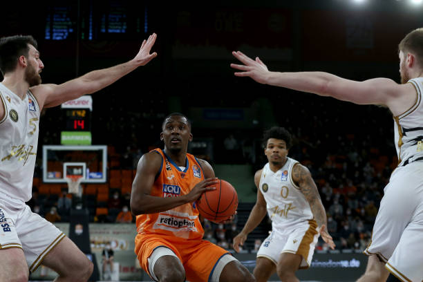 巴塞罗那的 巴塞罗那的